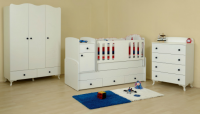 SHIPPER baby room set.