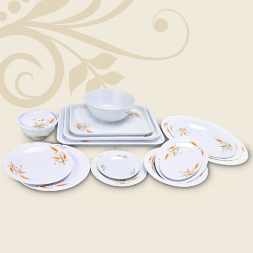 Dinnerware Sets